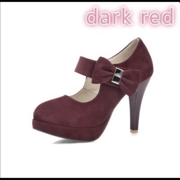 Red heels - Picture 3 of 3